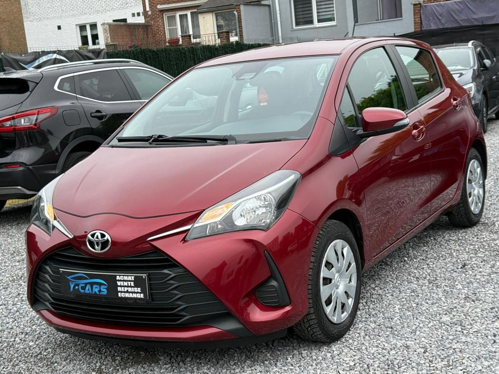 TOYOTA YARIS 1.5i //NEW LIFT//…, Auto's, Toyota, 116 g/km, Stof, 4 cilinders, Bedrijf