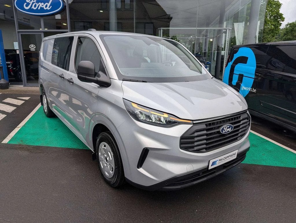 Ford Transit Custom DC 5pl Trend 320L L2 2.0TDCi 170pk A8 au, Auto's, Automaat, 4 deurs, Stof, Gebruikt