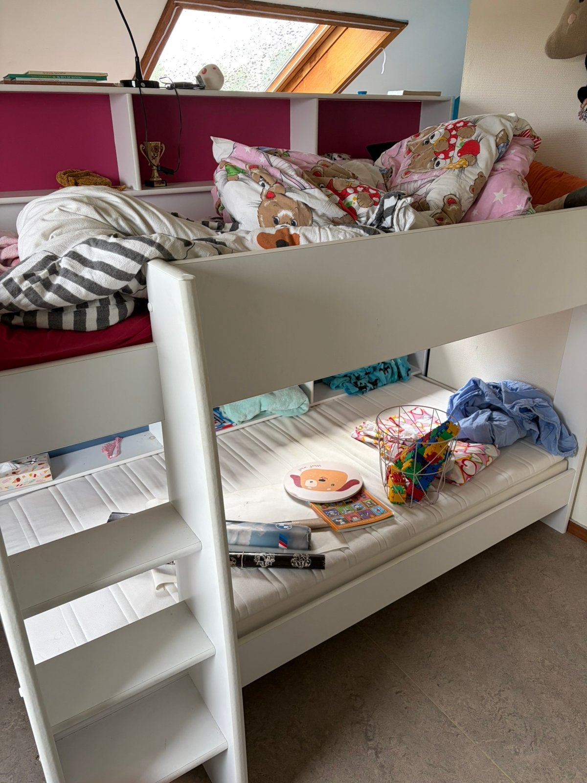 Stapelbed, Ophalen, Zo goed als nieuw, Stapelbed
