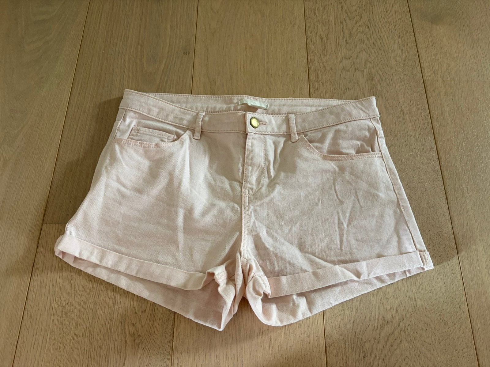 Short H&M maat 38, Vêtements | Femmes, Culottes & Pantalons, Taille 38/40 (M), Enlèvement ou Envoi, Rose, Comme neuf