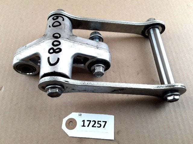 C800 2001 - 2010 Suzuki Vering linksysteem D1-30320, Motoren, Onderdelen | Suzuki