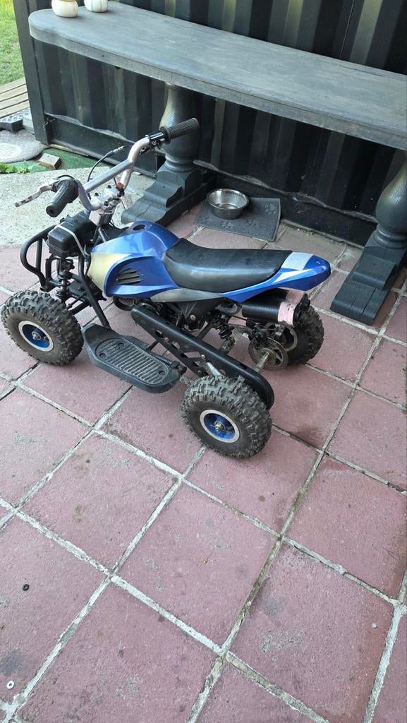 Kleine quad  50cc 2t ! Pittig ding, Ophalen