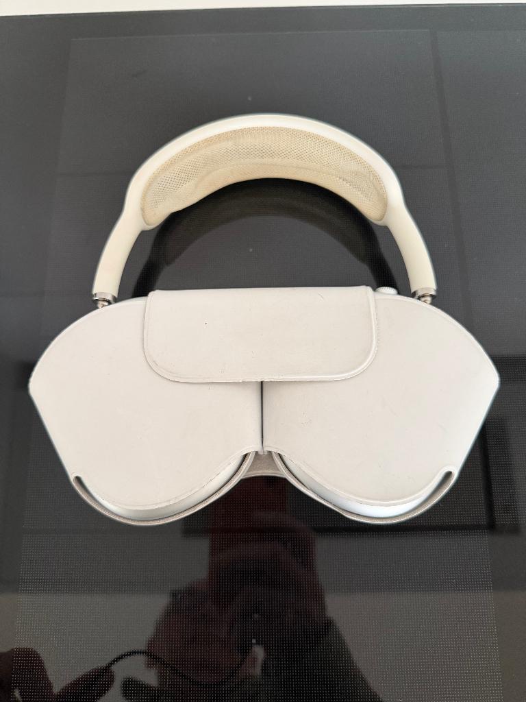 AirPods Apple, Ophalen, Gebruikt