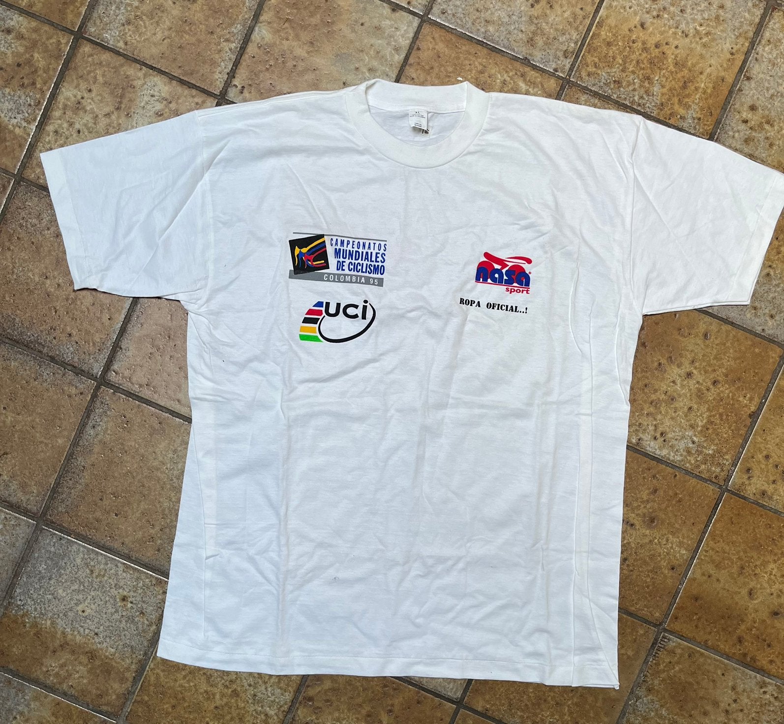 T-shirt cycliste de la Coupe du monde de Colombie 1995, Collections, Enlèvement, Comme neuf, Maillot