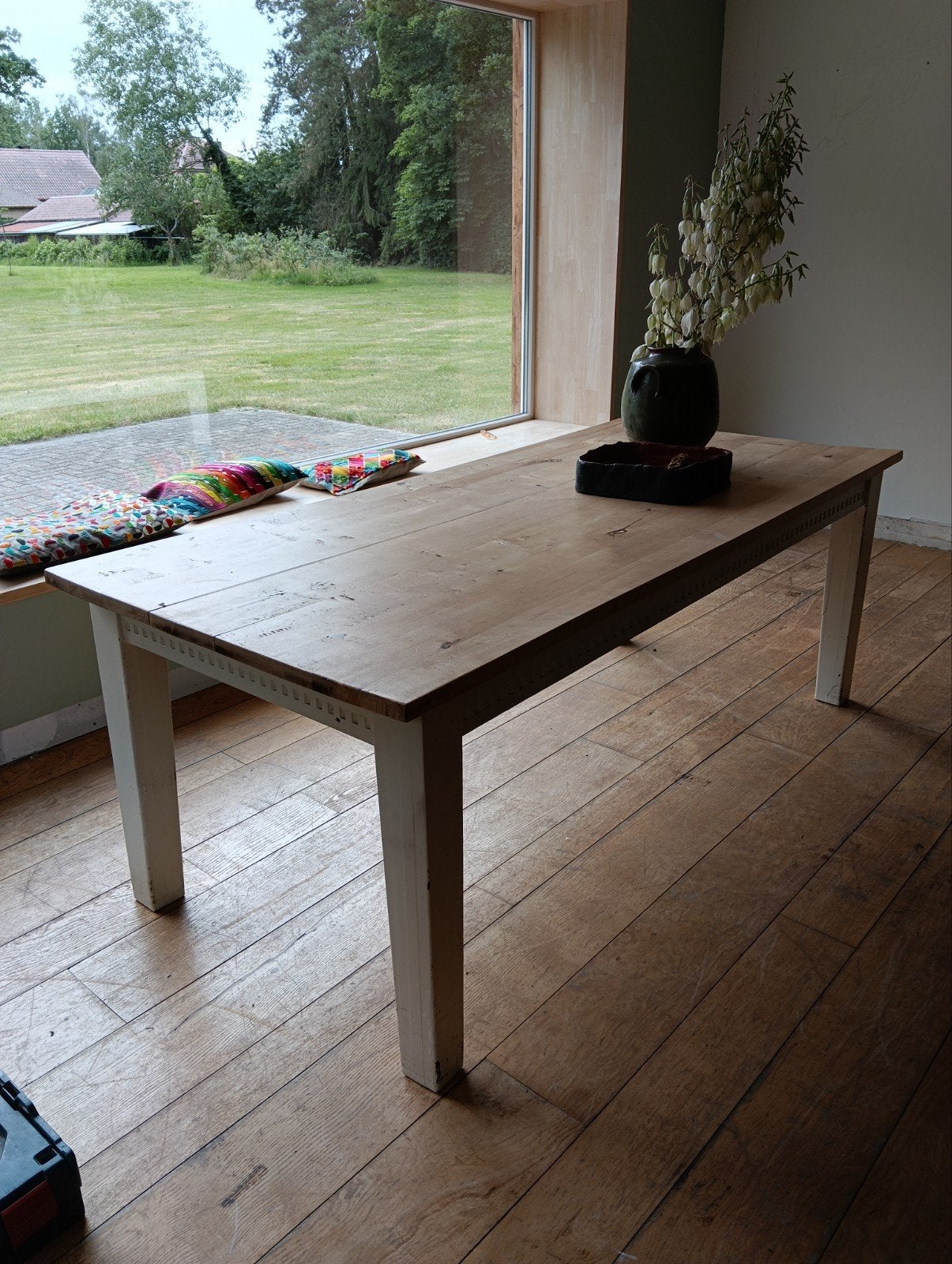 Table de campagne en bois massif, Maison & Meubles, Enlèvement