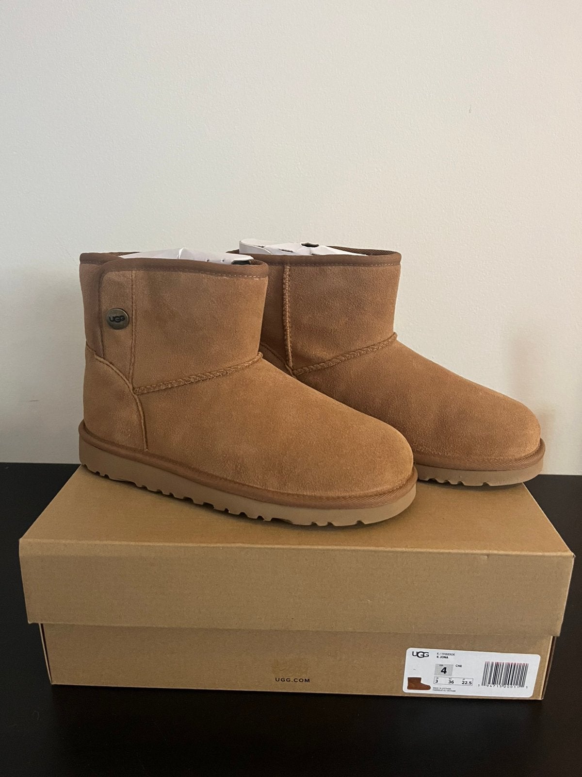 Ugg beige, Kleding | Dames, Schoenen, Beige, Snowboots, Nieuw, Ophalen of Verzenden