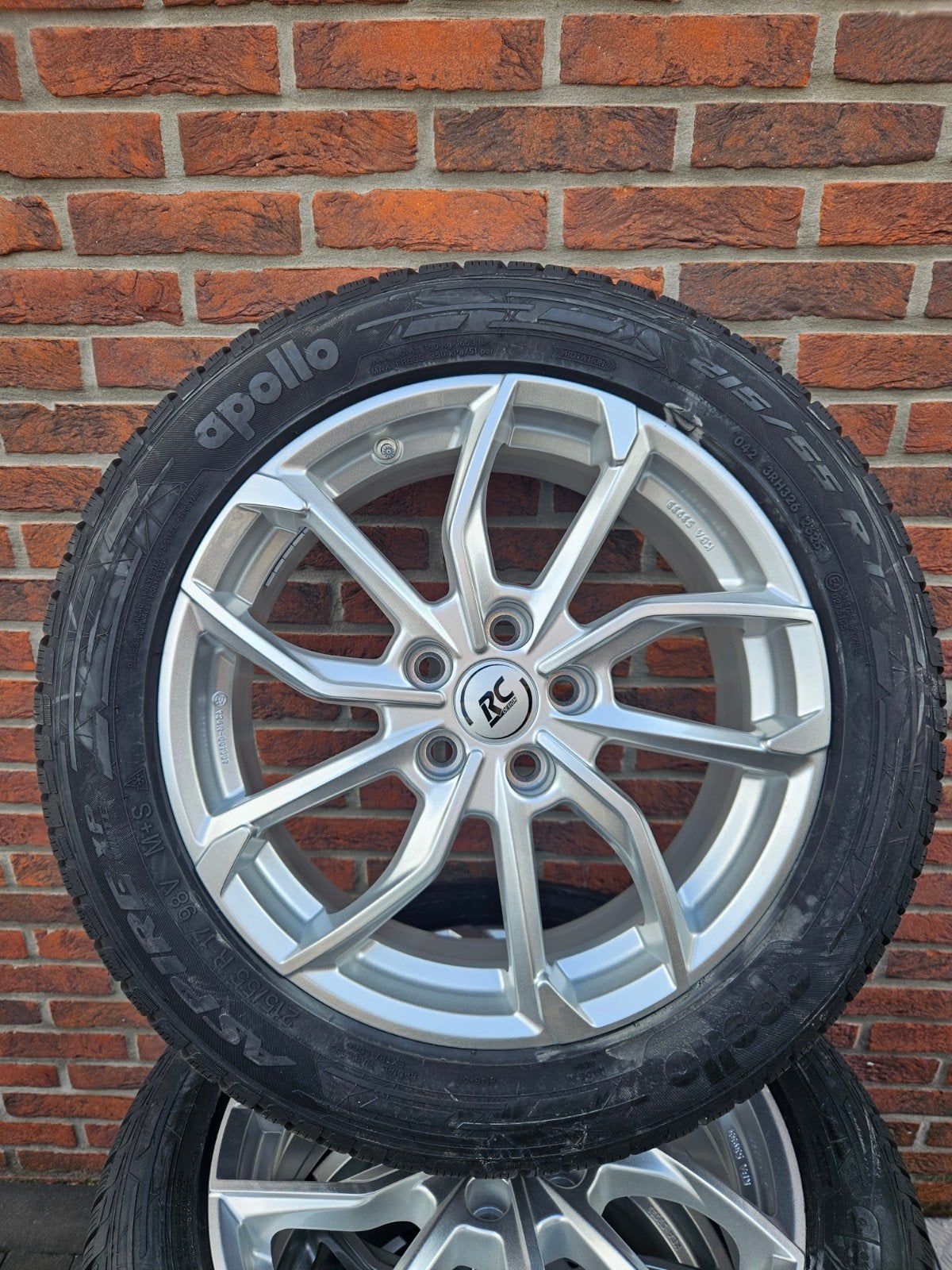Pneus d'hiver Apollo 215/55 R 17 99 V XL Aspire, Autos : Pièces & Accessoires, Pneus & Jantes, Neuf, Pneus et Jantes, Véhicule de tourisme