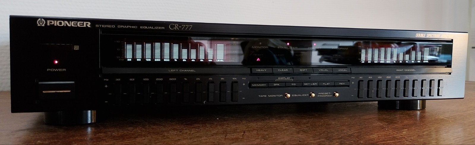 Égaliseur Pioneer GR-777., Enlèvement