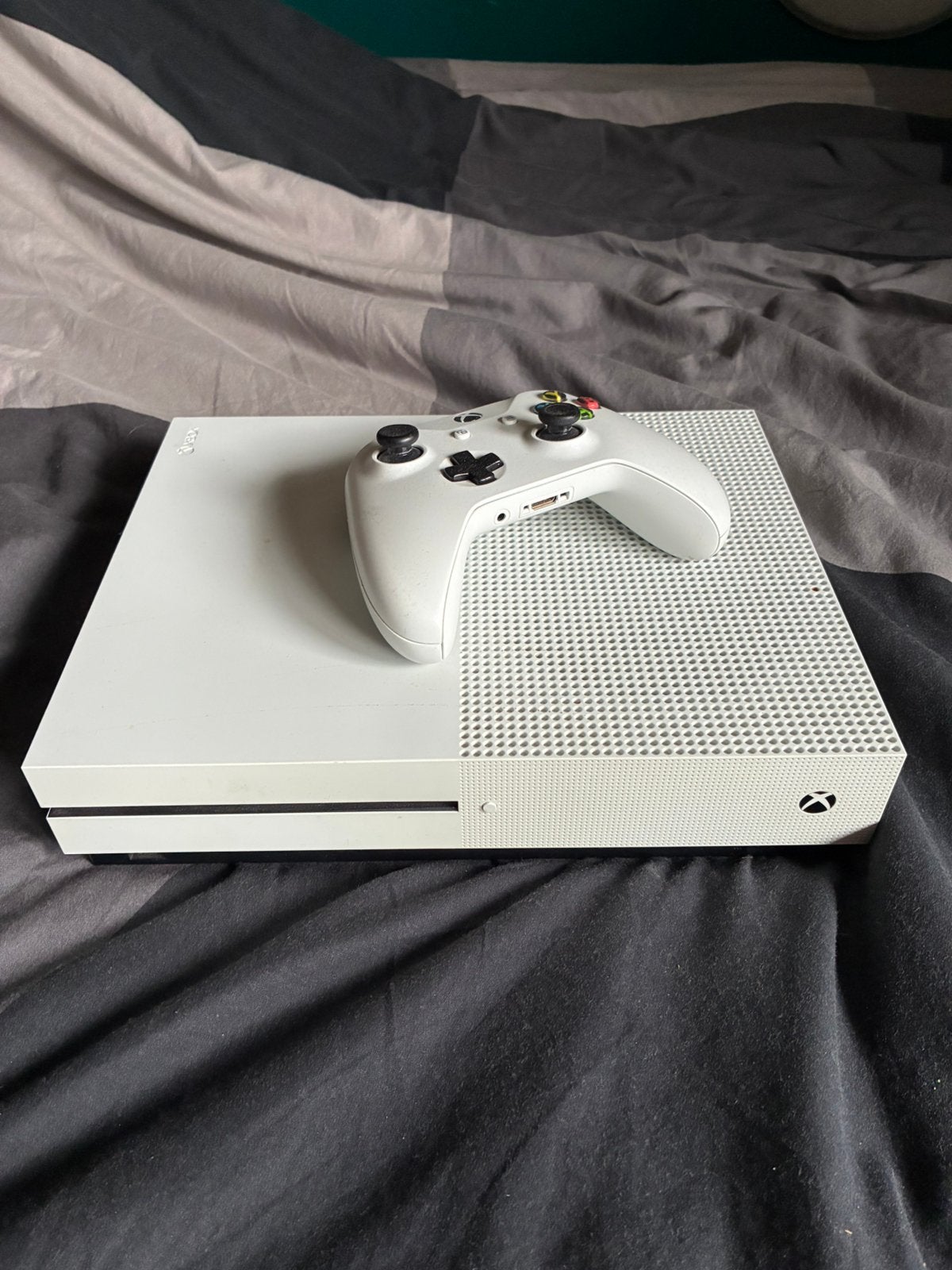 Xbox one s, Avec 1 manette, Xbox One S, Comme neuf, Enlèvement