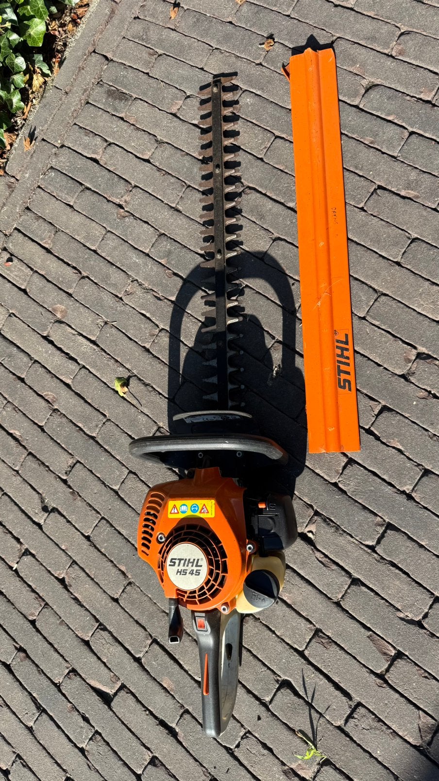 Stihl HS45, Enlèvement, Comme neuf, Essence