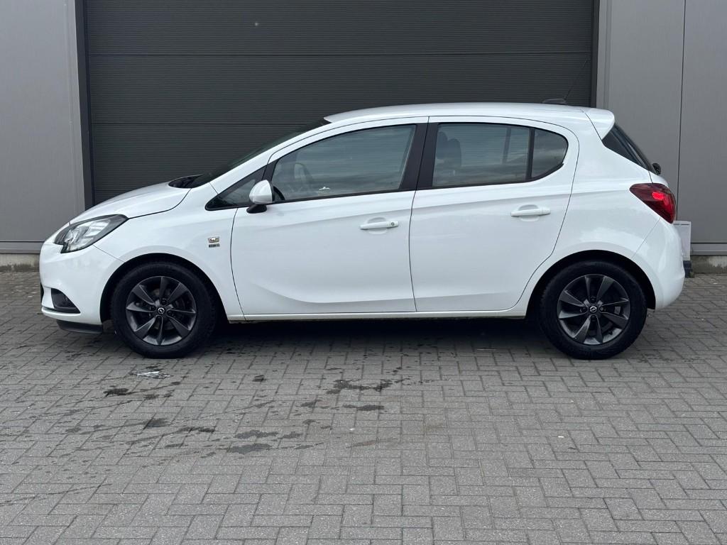 Opel Corsa benzine navigatie, Auto's, Voorwielaandrijving, Stof, 4 cilinders, 1229 cc
