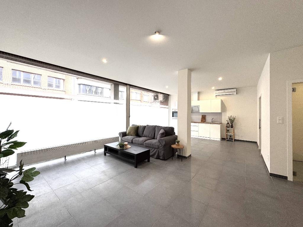 Appartement lumineux de 2 chambres au rez-de-chaussée, Province de Flandre-Orientale, Brakel, 322 kWh/m²/an, Jusqu'à 200 m²