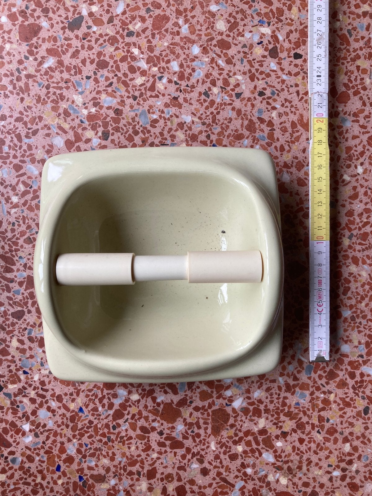 Wc-rolhouder, Huis en Inrichting, Ophalen, Nieuw, Geel, Toilet-accessoire