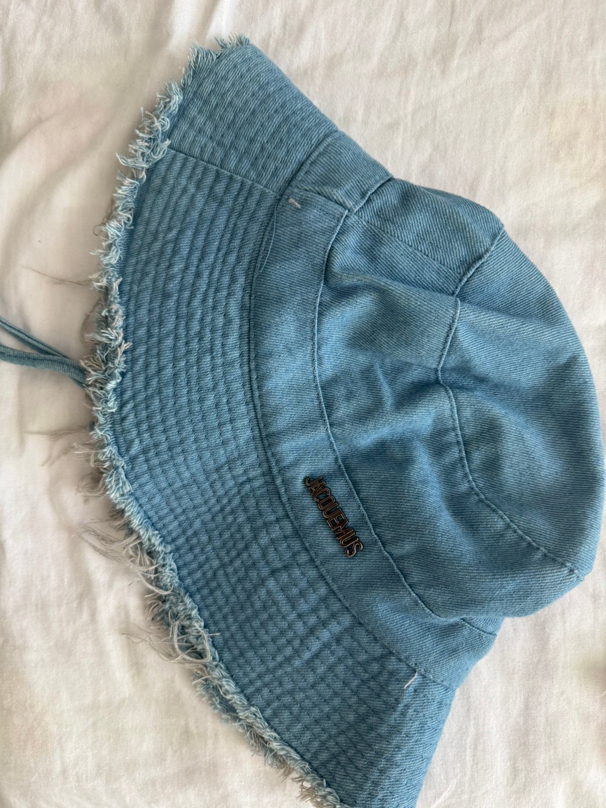 Blauwe jean jacquemus hoed, Ophalen of Verzenden, Nieuw, One size fits all, Hoed