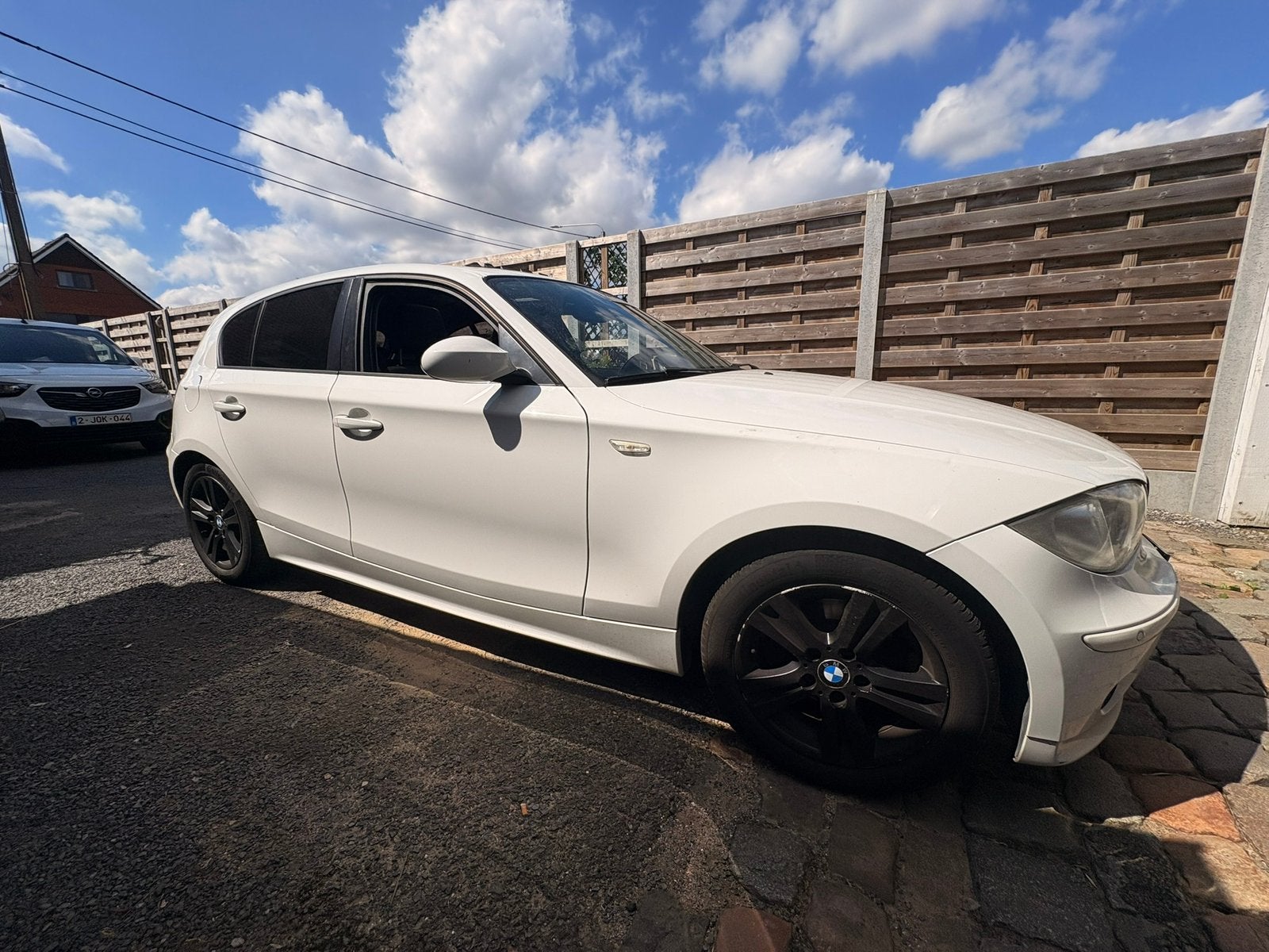 BMW serie 1 163000km, Auto's, BMW, 4 cilinders, 5 deurs, Particulier, 1560 cc