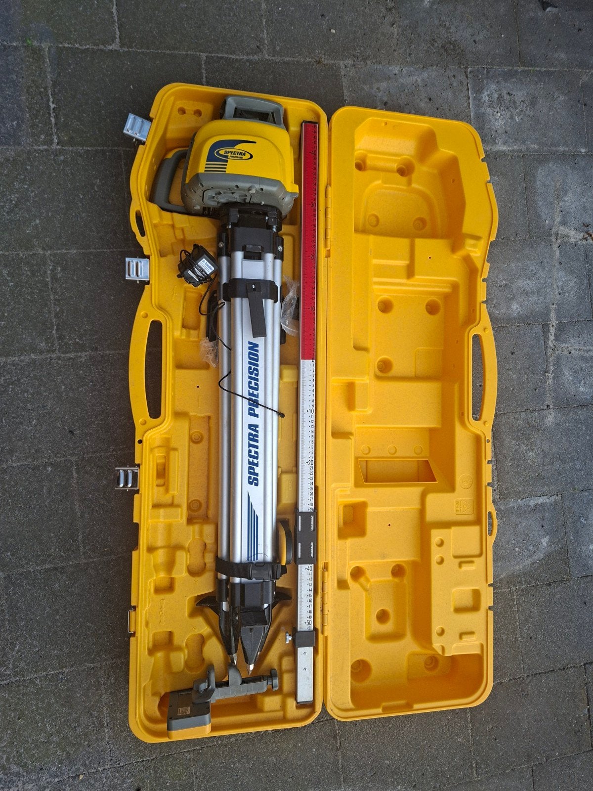 Spectra laser LL-300-N, Bricolage & Construction, Enlèvement