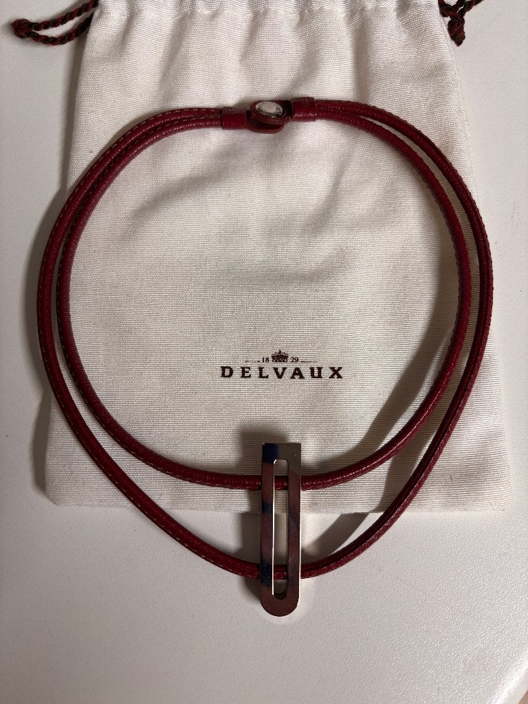 DELVAUX leren halsketting "Declic", Ophalen of Verzenden, Zo goed als nieuw, Overige materialen, Met hanger