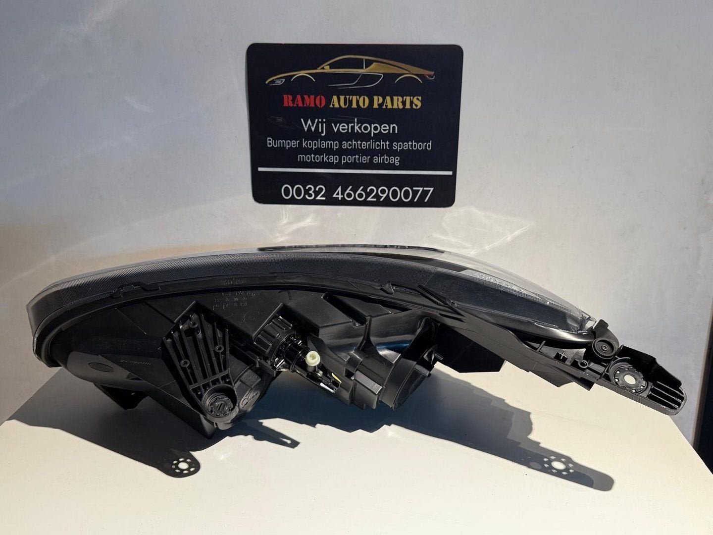 RENAULT EXPRESS KOPLAMP RECHTS ORIGINEEL 260105660R, Gebruikt, -, Renault, -