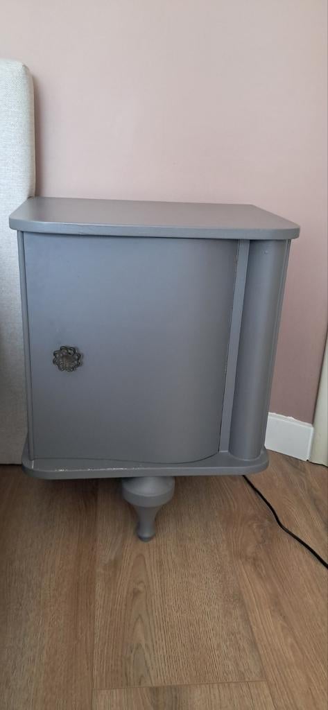 2 Nachtkastje brocante stijl, Ophalen, Gebruikt, Minder dan 45 cm, 55 tot 70 cm