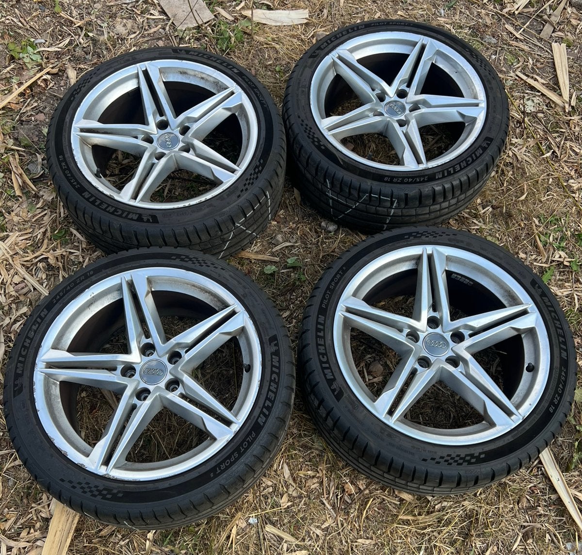 Audi A4 A5 18 inch S line Velgen met Michelin Banden, Auto-onderdelen, Banden en Velgen, 18 inch, Banden en Velgen, Ophalen of Verzenden