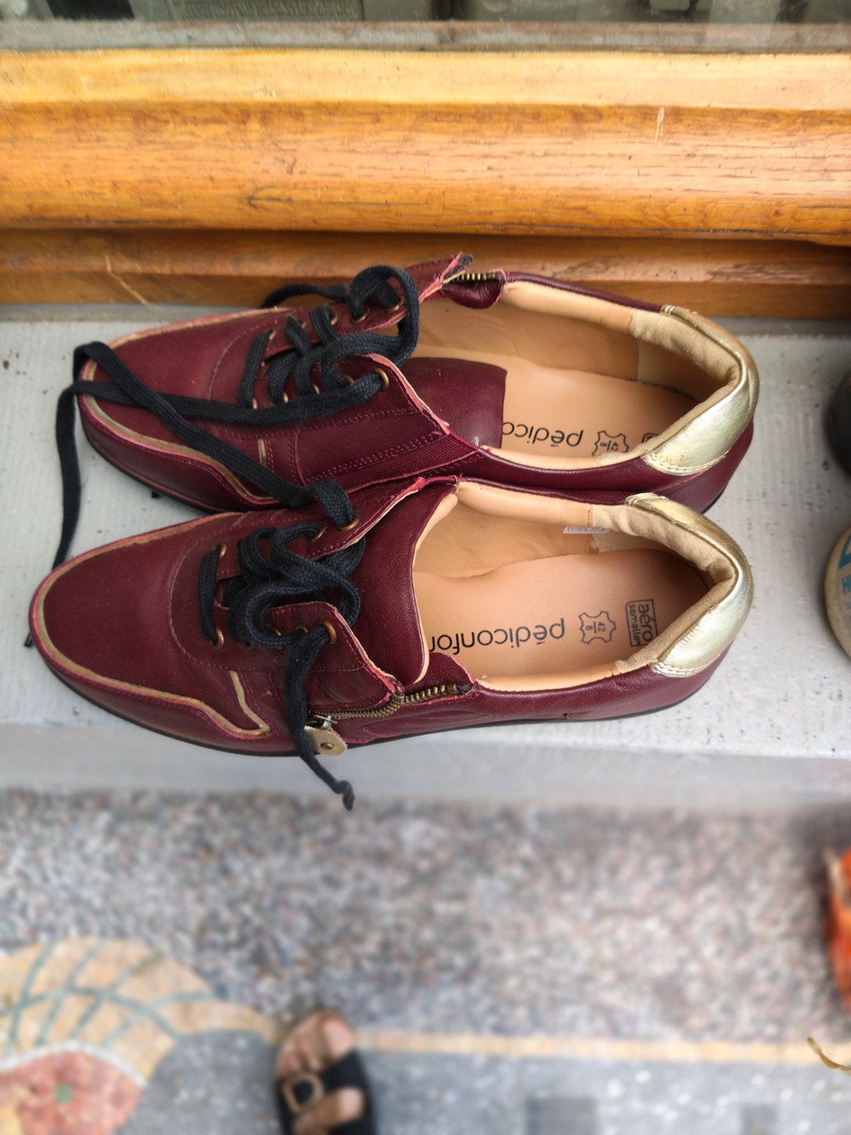 chaussures cuir mixtes 42, Vêtements | Femmes, Enlèvement, Neuf