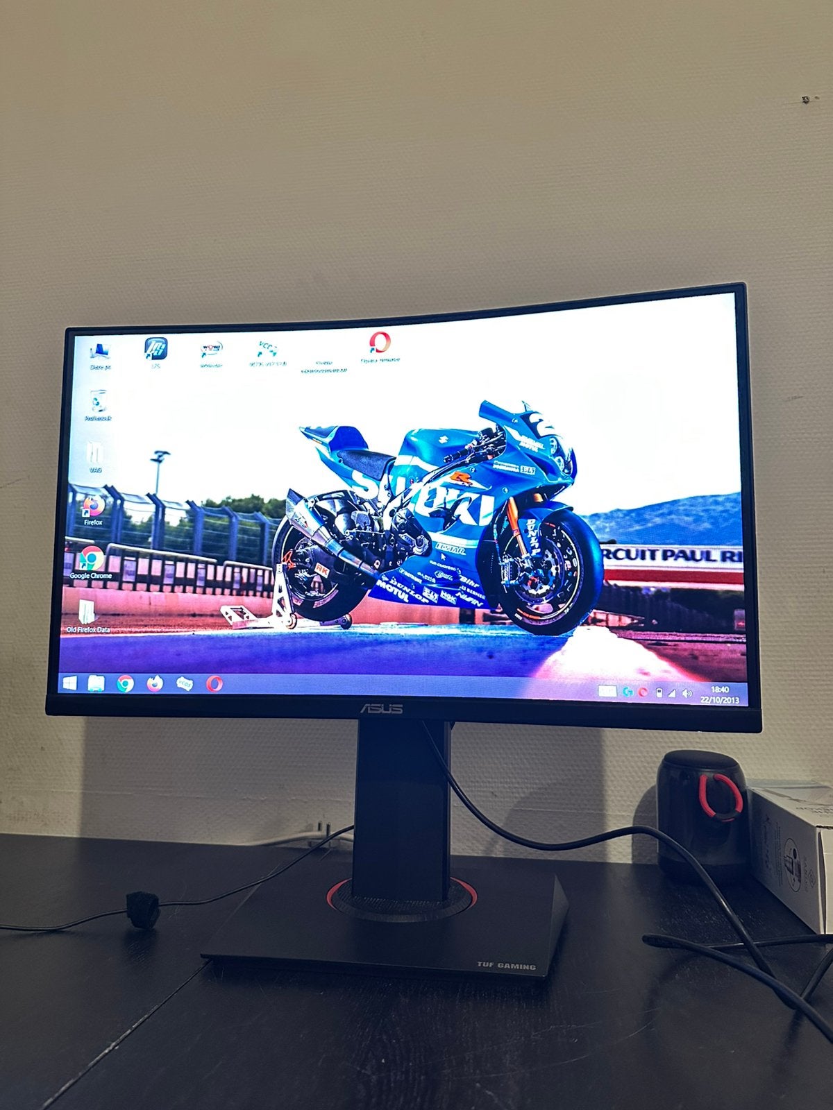 VG24VQ curved monitor, Ophalen of Verzenden, Zo goed als nieuw, DisplayPort, Gaming