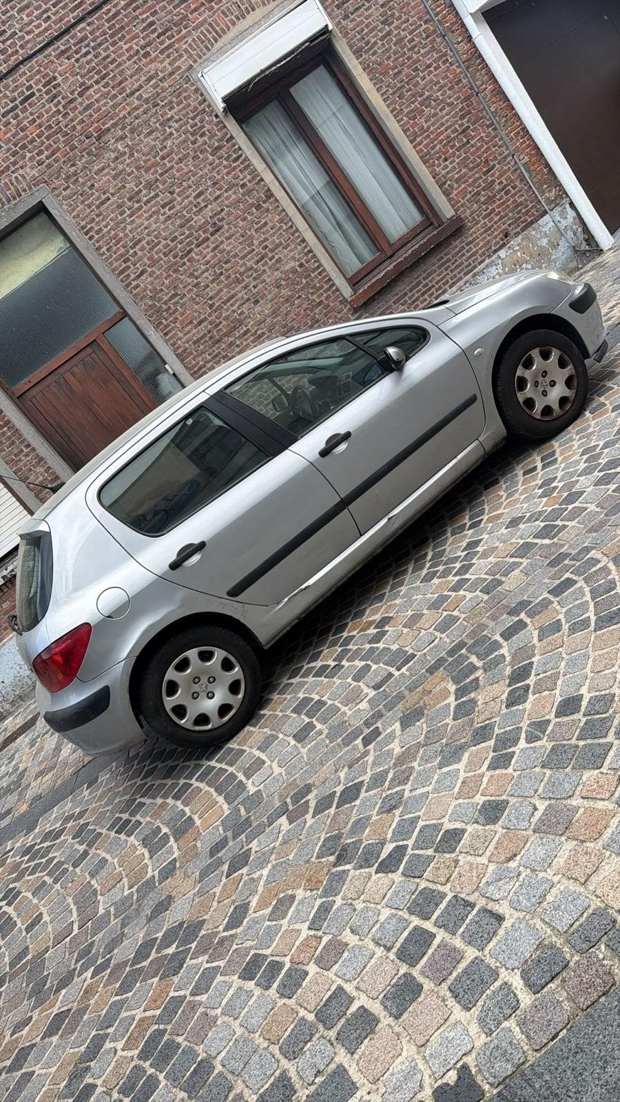 Peugeot 307 1.4i essence automatique 2001 170 000km, Autos, Peugeot, Particulier, Essence, Automatique, Enlèvement