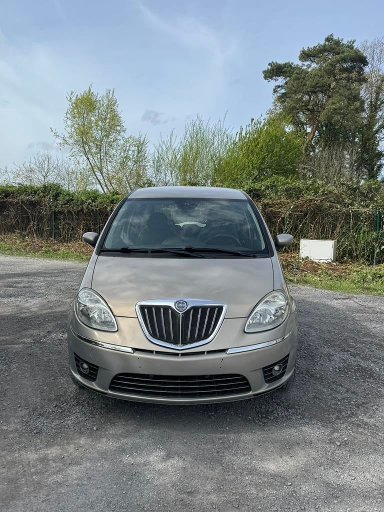 Lancia musa 1.9 jtd, Auto's, Voorwielaandrijving, Automatische klimaatregeling, Bruin, 5 deurs