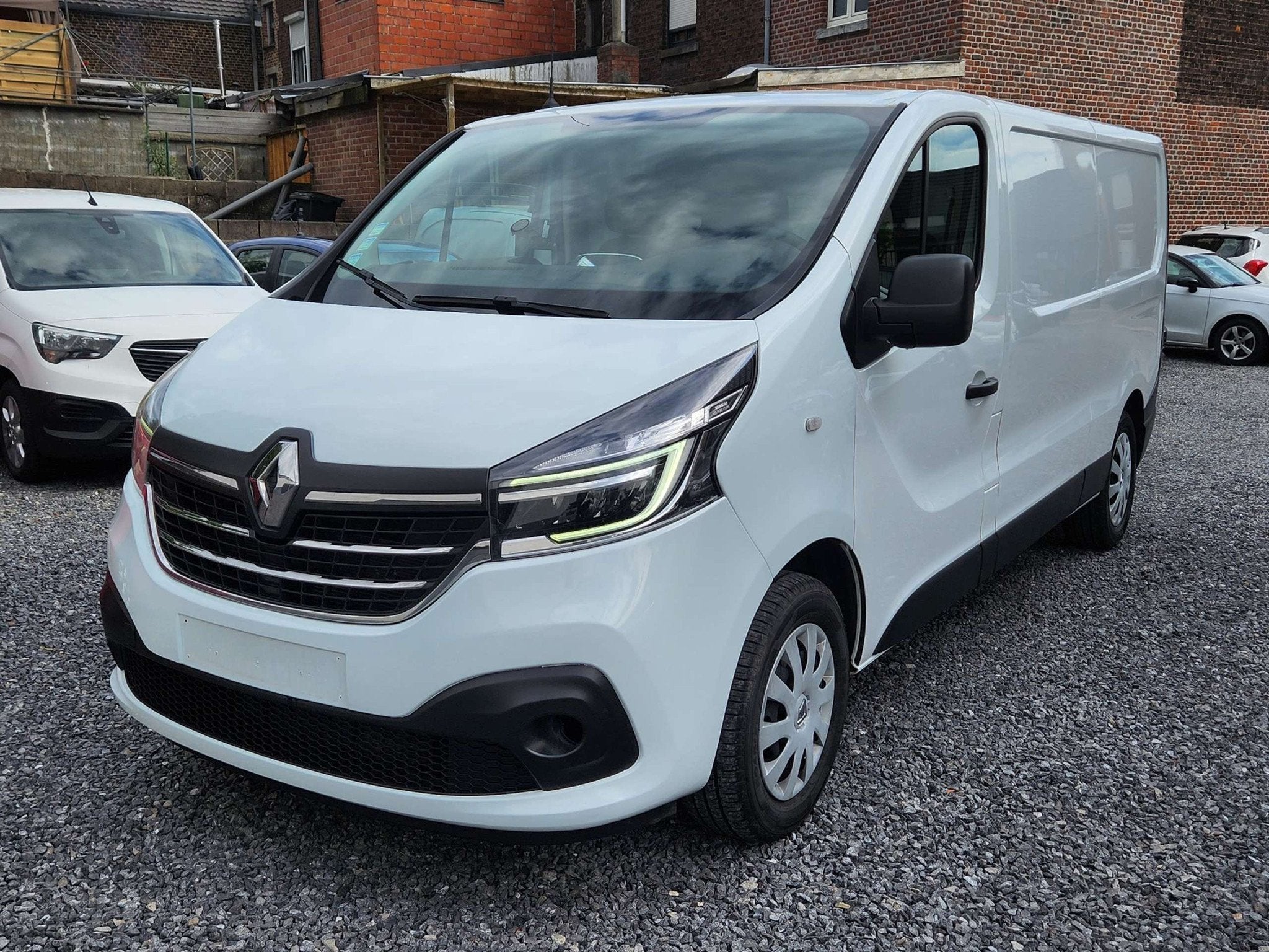Renault Trafic AUTOMATIQUE * 99000KM * L2, Autos, 145 ch, Achat, Euro 6, Entreprise