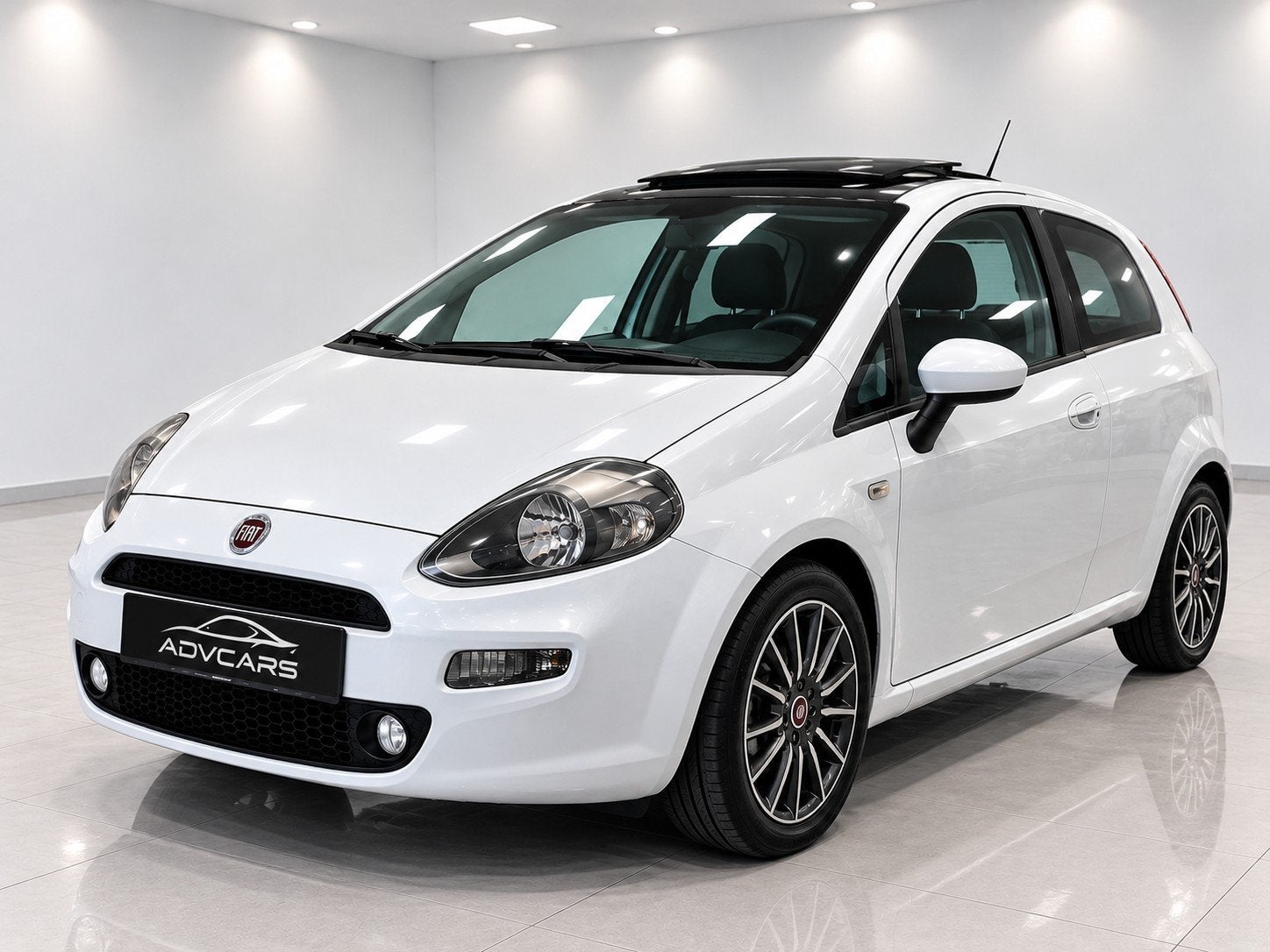 Fiat Punto 1.2 Easy || 130.000km || 2012 || Toît Ouvrant ||, Autos, Achat, Entreprise, Toit ouvrant, Punto