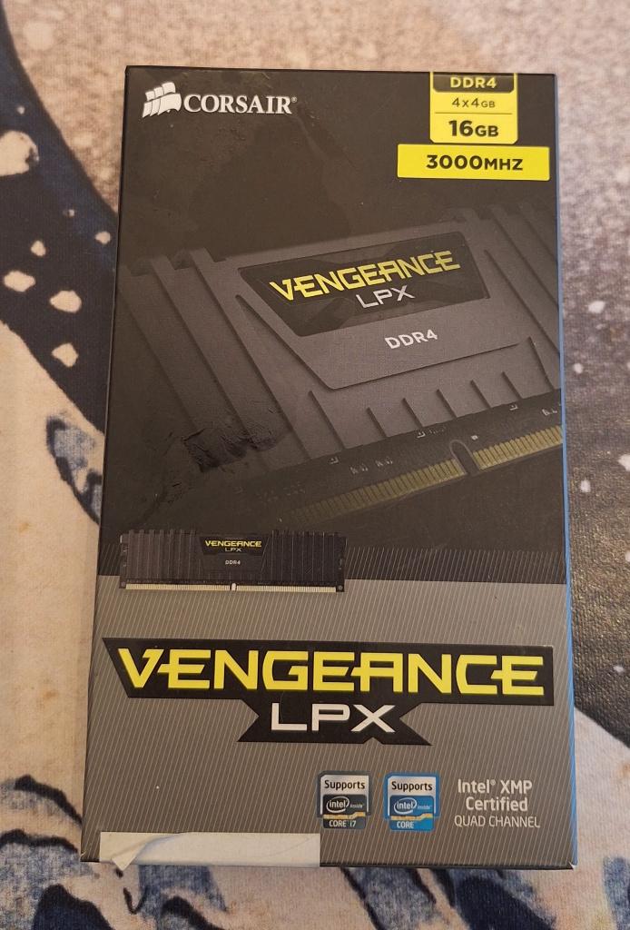 Corsair Vengeance LPX, Ophalen, DDR4, Zo goed als nieuw, Desktop