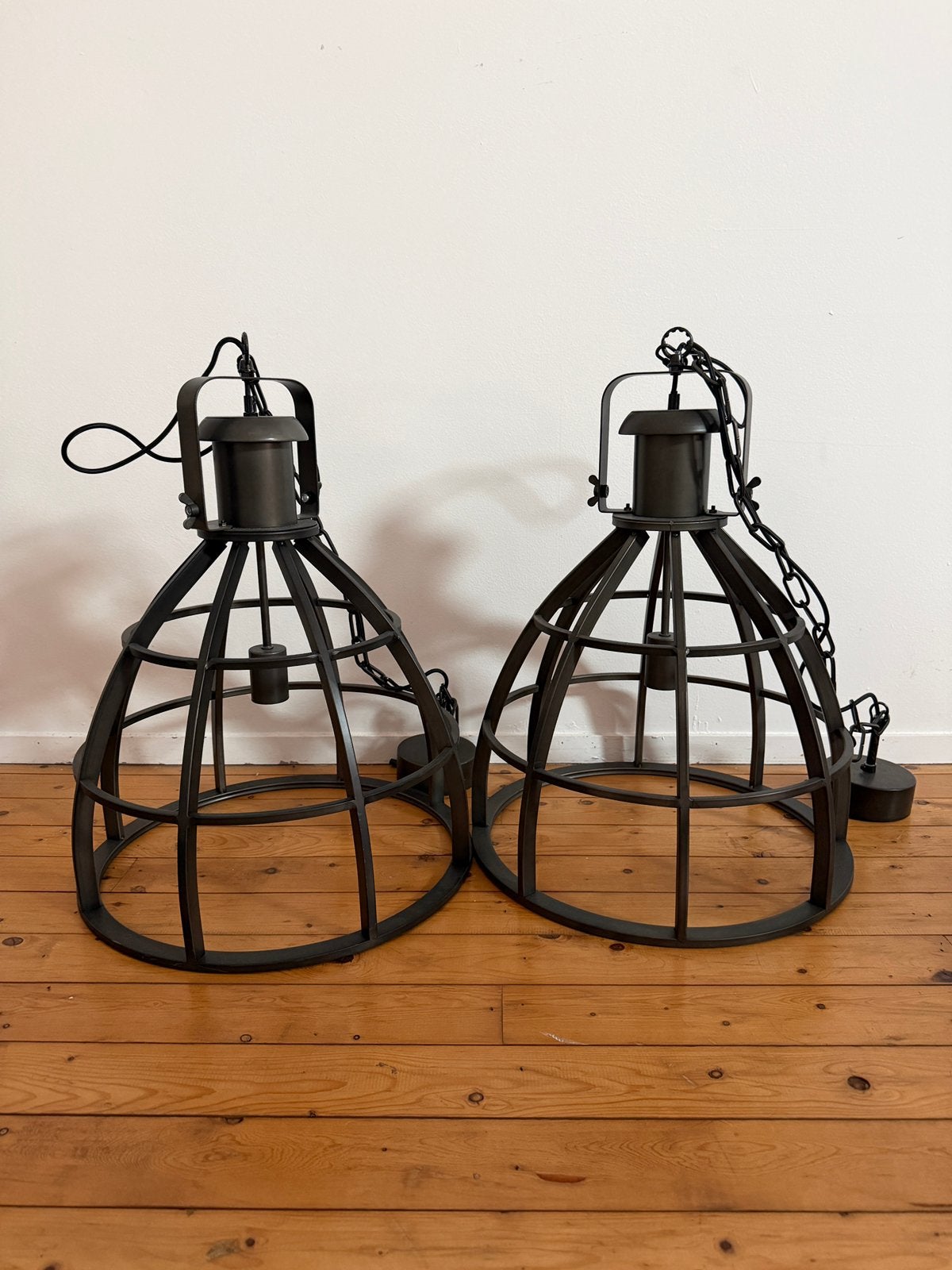 Set van 2 grote industriële hanglampen zwart metaal, Neuf, Enlèvement, E27 (grand), Métal