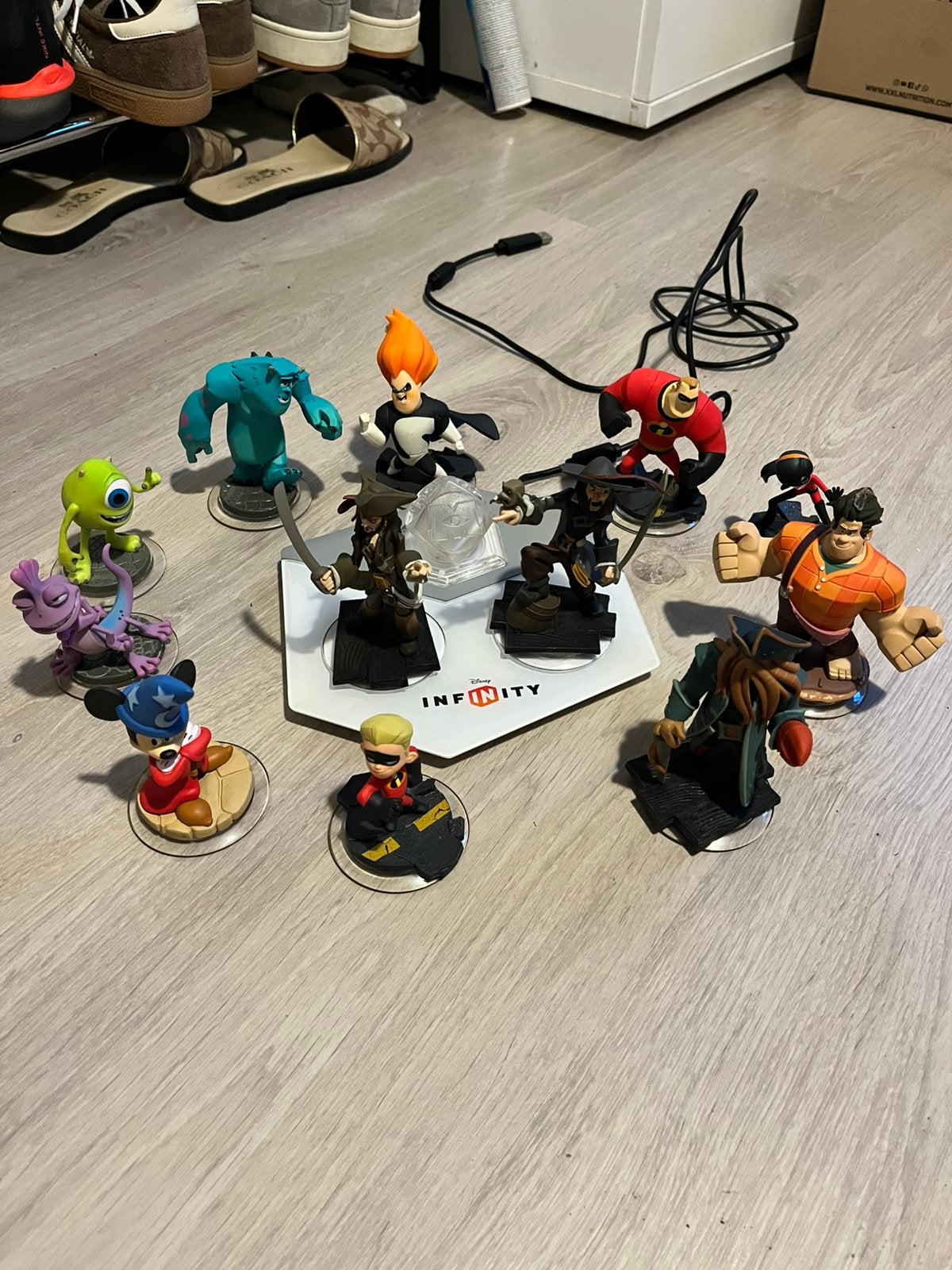 Disney Infinity, Enlèvement ou Envoi, Autres personnages, Comme neuf, Autres types