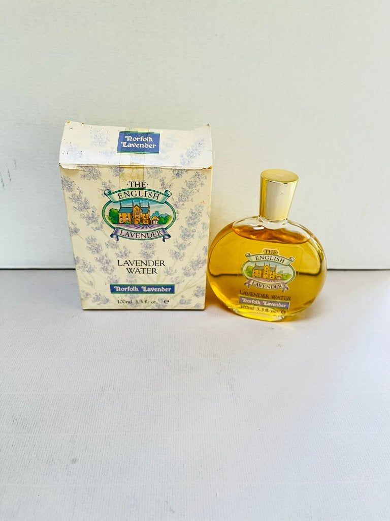 Vintage Norfolk Lavender The English Lavender Water 100 ml, Handtassen en Accessoires, Ophalen of Verzenden, Zo goed als nieuw