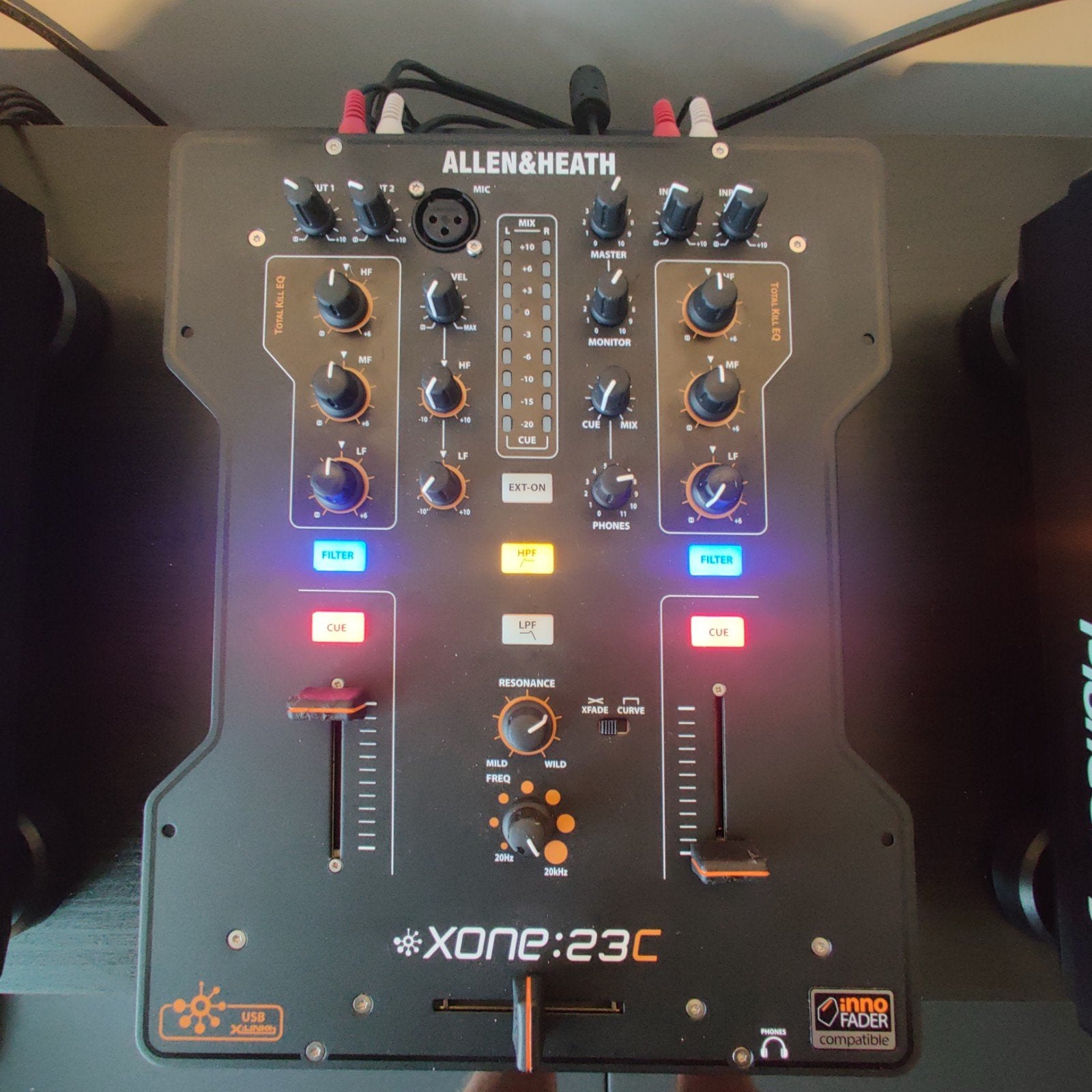 Allen & Heath Xone:23C mixer te koop, Muziek en Instrumenten, Ophalen, Zo goed als nieuw, Dj-set, Overige merken