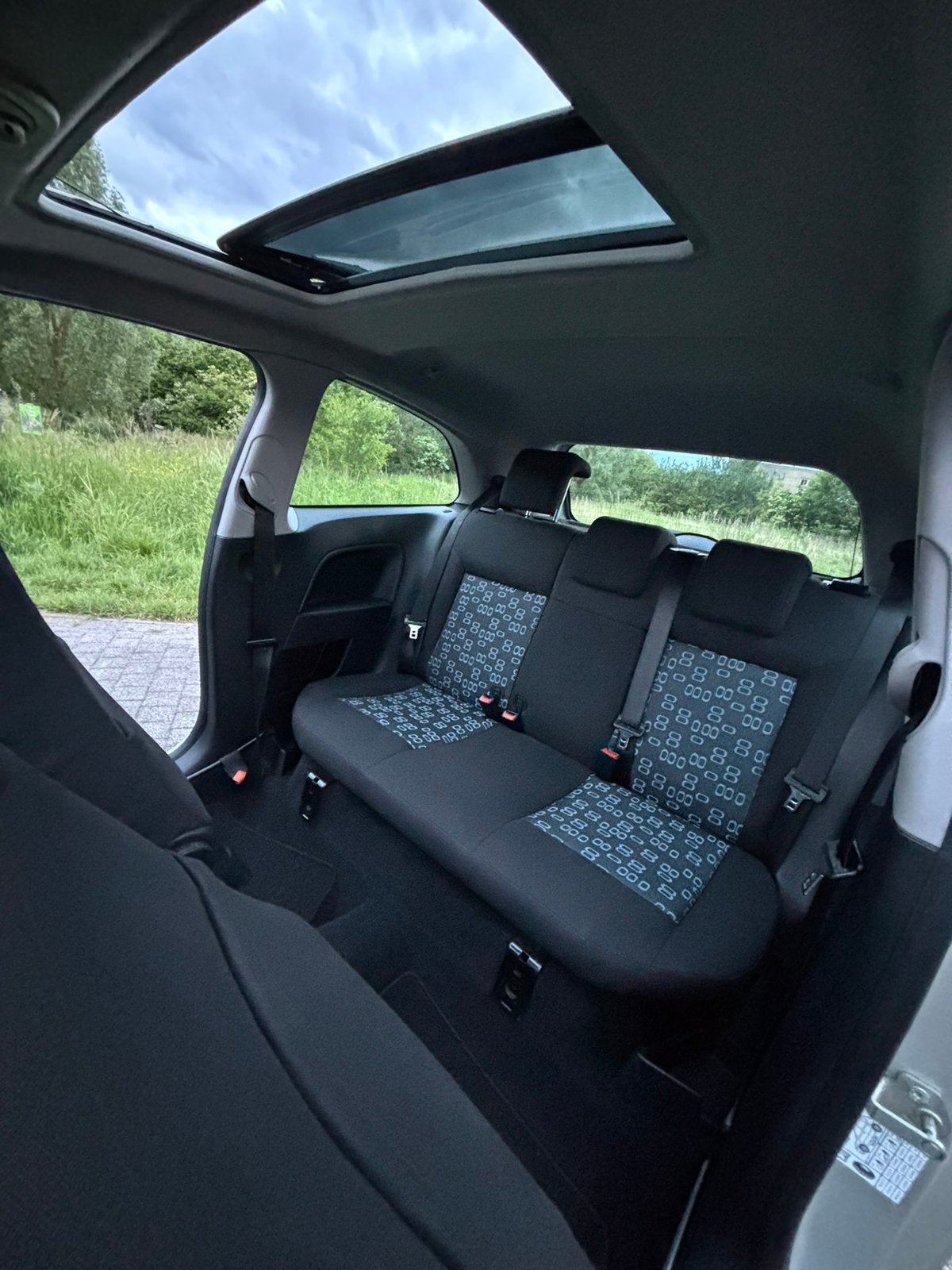 Ford Fiesta 1.4 Automaat | 3-deurs | Panodak | CarPlay, Auto's, Automaat, 1400 cc, Particulier, Fiësta