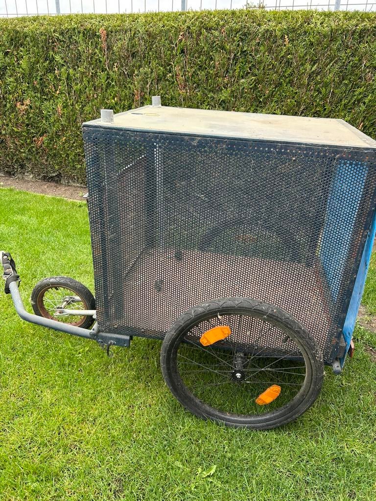 Viskar, Fietsen en Brommers, Ophalen, Zo goed als nieuw