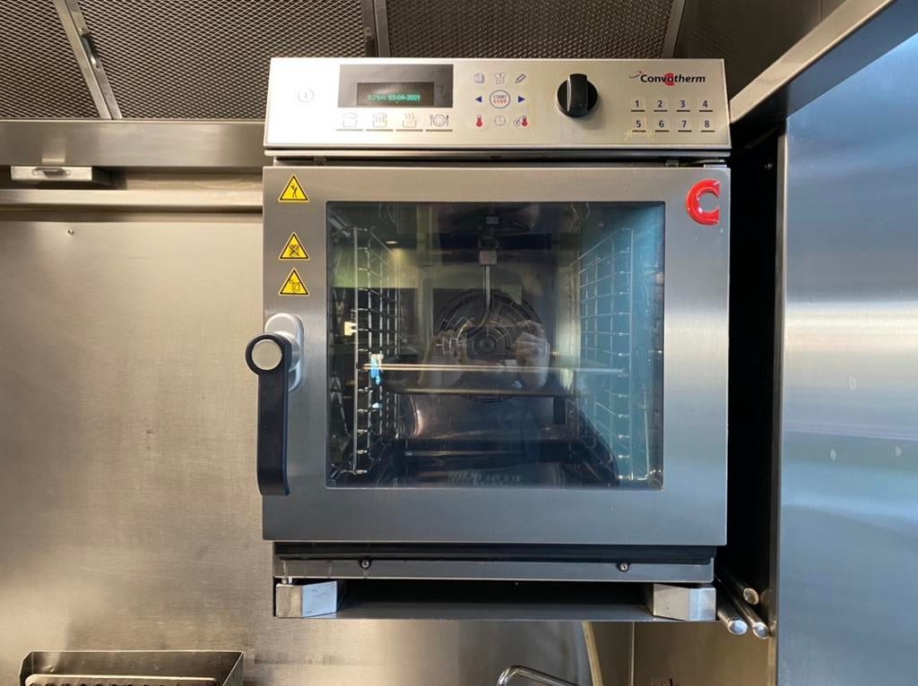 Four convotherm 6 niveau, Zakelijke goederen, Horeca | Keukenapparatuur, Ophalen