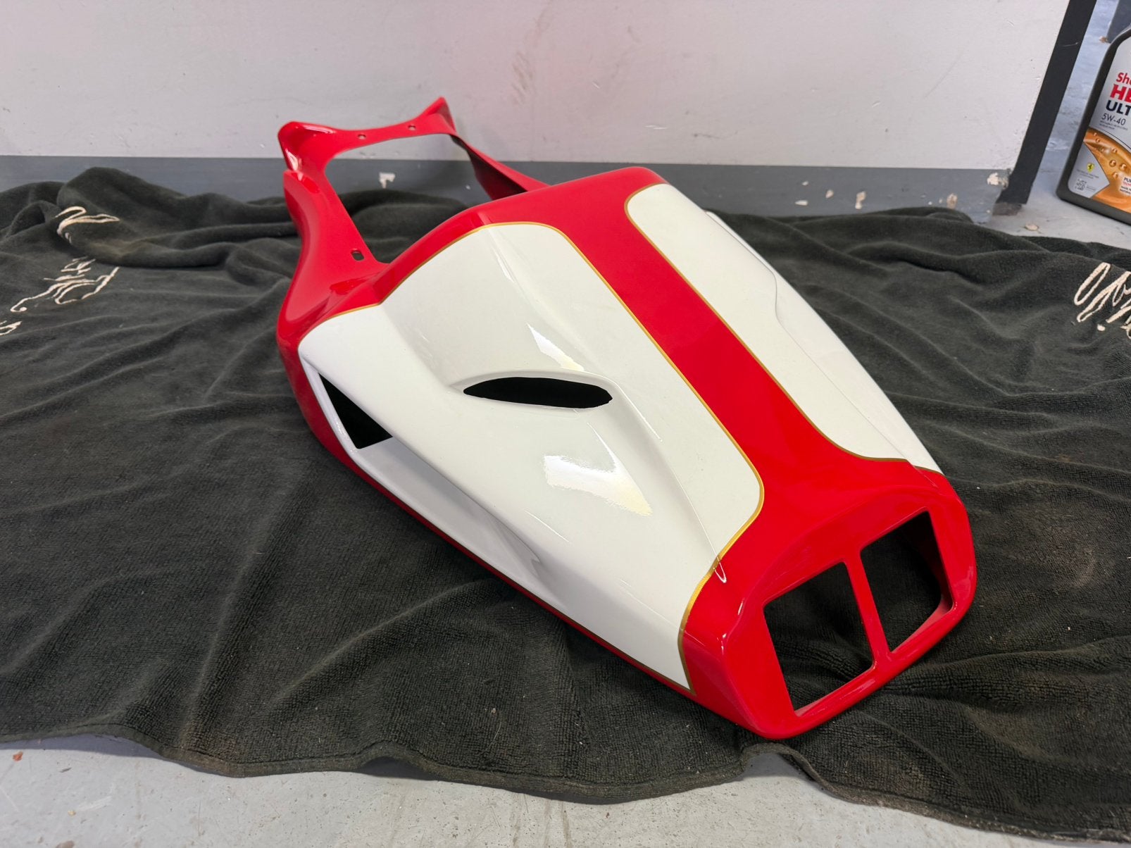 Mono zit ducati, Motoren, Ophalen