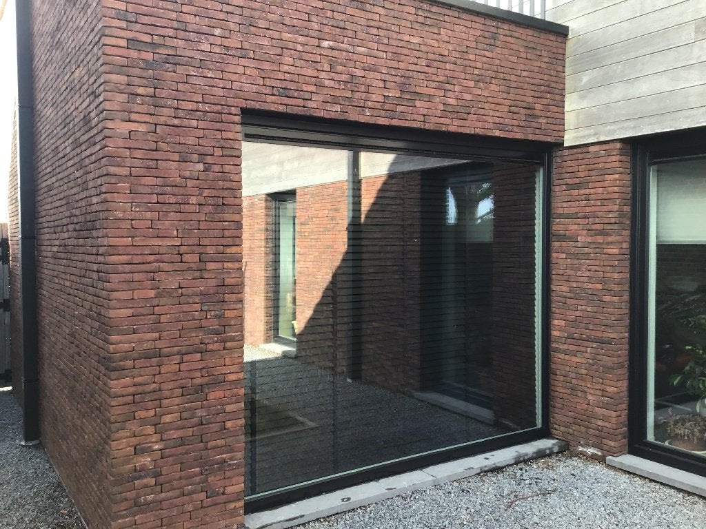 Vast raam in zwart PVC en dubbel glas - 2,52 m B x 2,18 m H, Doe-het-zelf en Bouw, Ophalen, Zo goed als nieuw, Dubbelglas
