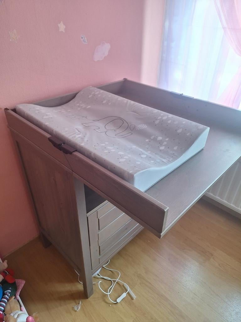Commode + babykleerkast, Ophalen