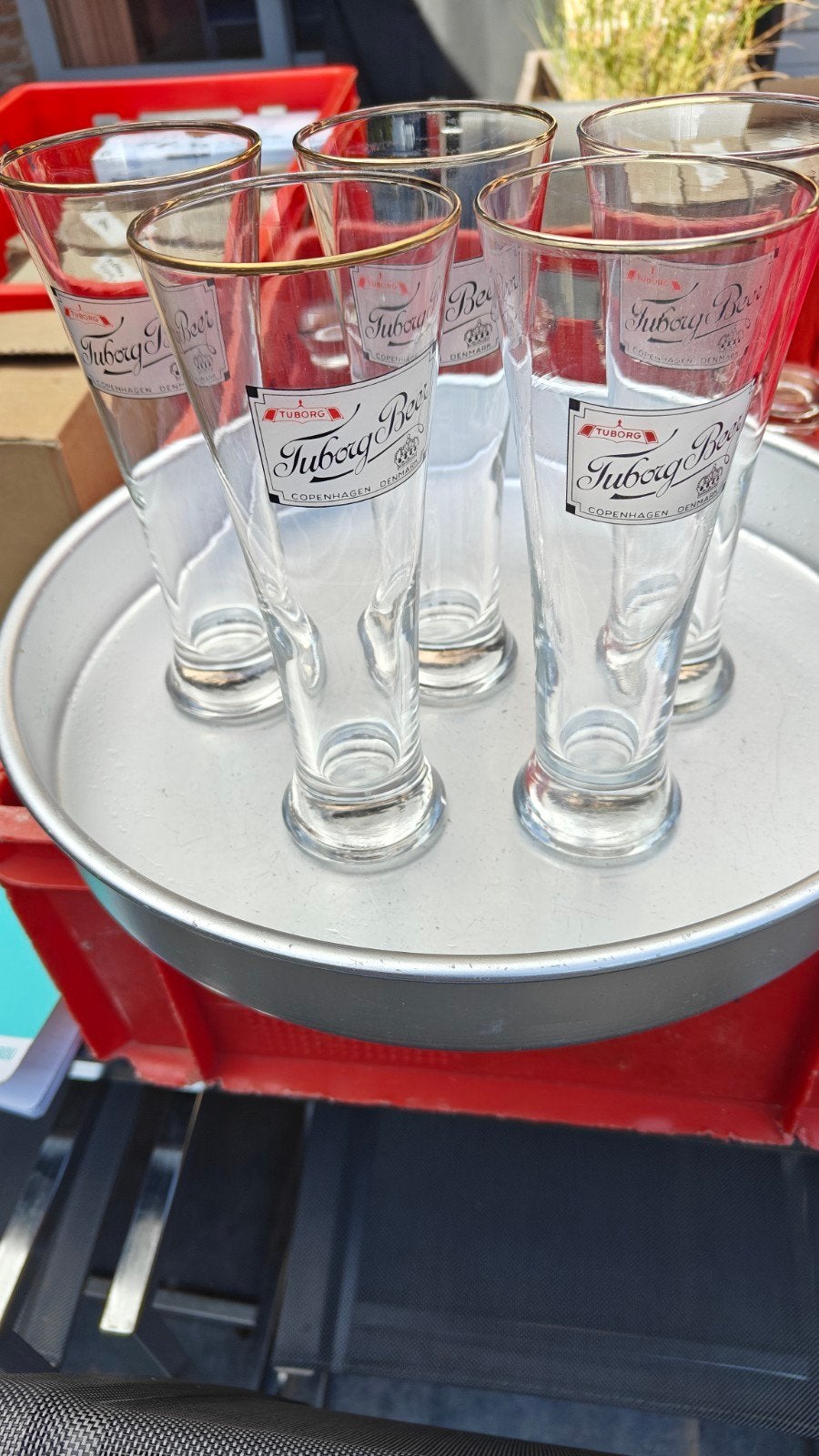 Verres à bière, Enlèvement