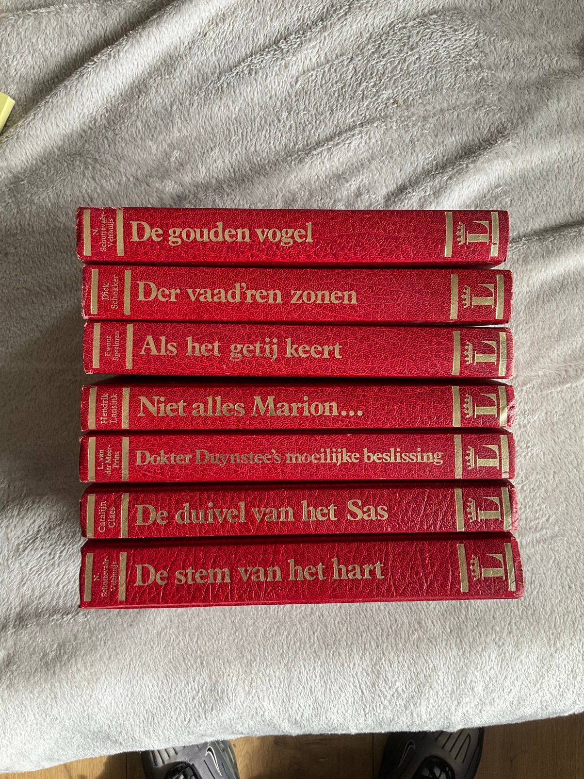 Boekenreeks 7 boeken, Boeken, Ophalen, Zo goed als nieuw, Complete serie