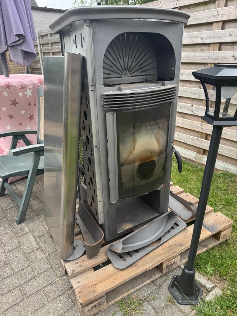 Pellethaard, Ophalen, Gebruikt, Overige brandstoffen, Pelletkachel