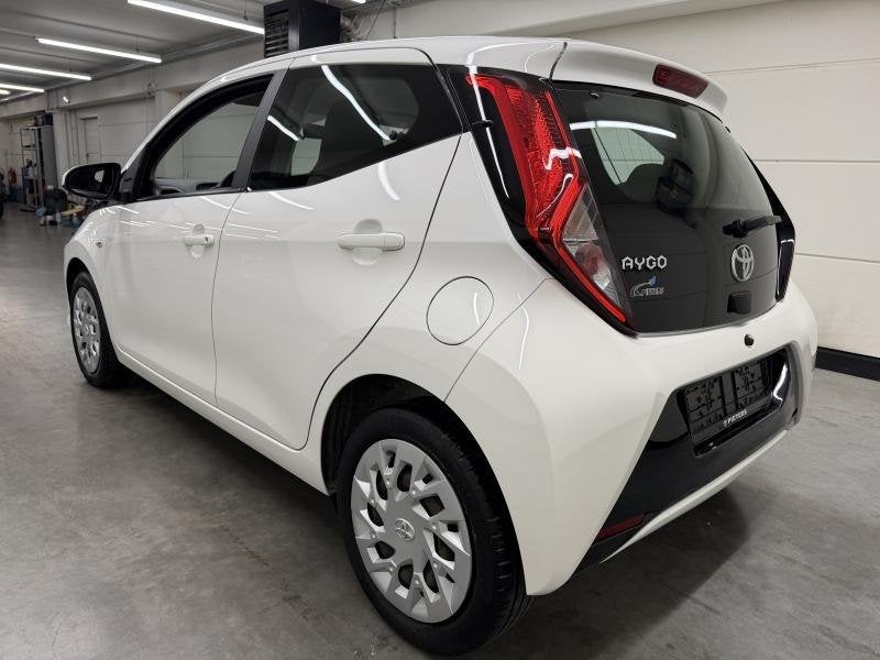 Toyota Aygo X-play, Autos, Toyota, Achat, 998 cm³, Euro 6, Boîte manuelle