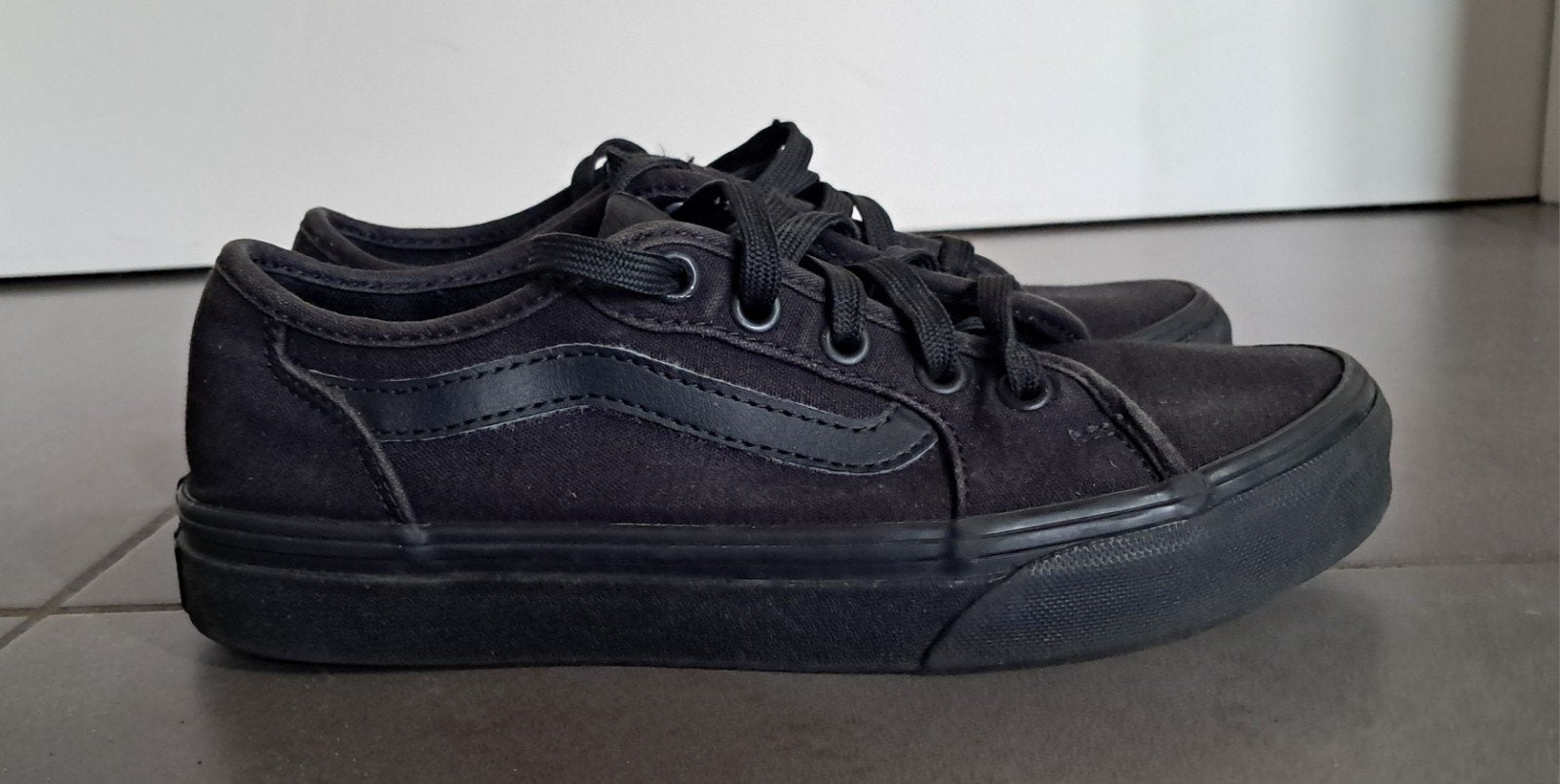Vans schoenen maat 36, Ophalen, Zwart, Zo goed als nieuw, Sneakers