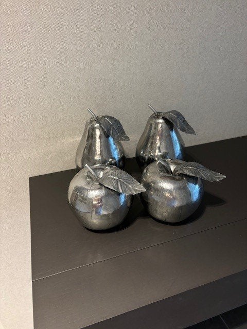 Peer/ appel decoratie, Ophalen of Verzenden, Zo goed als nieuw, Zilver