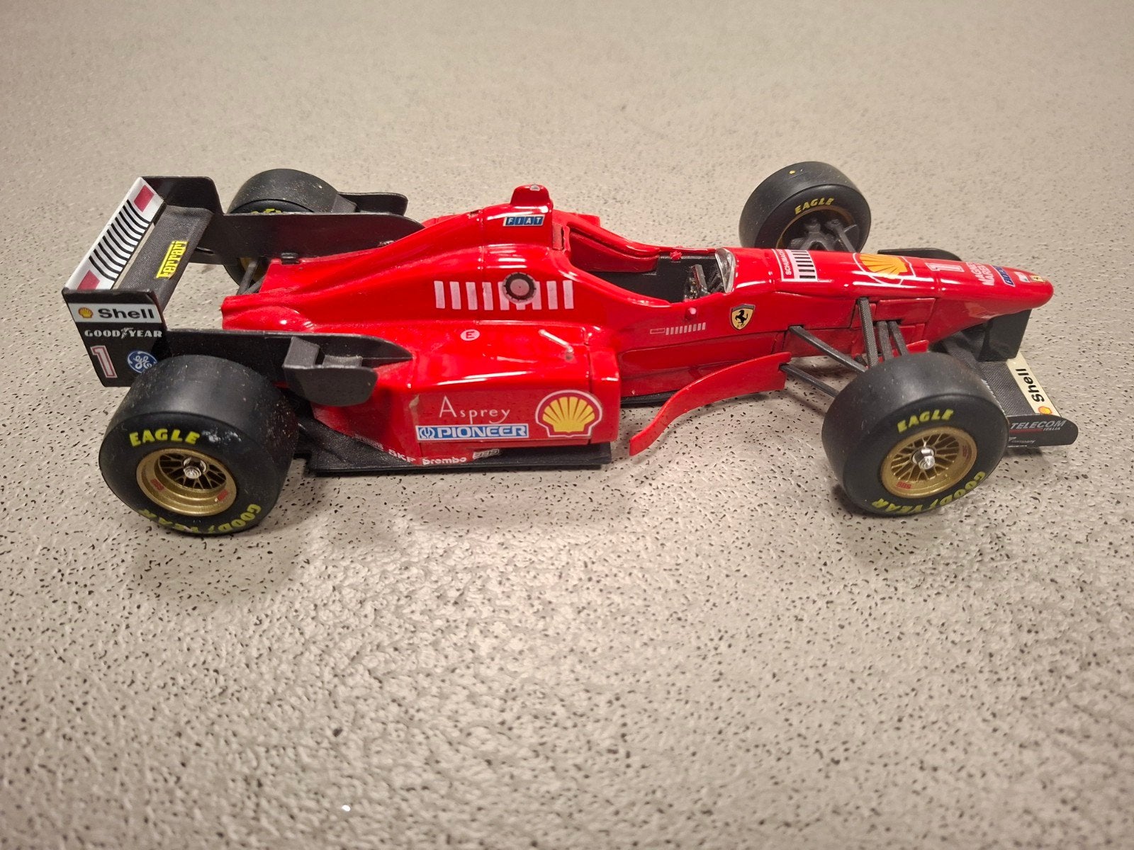 Ferrari F310 schaalmodel, Ophalen, Gebruikt, Auto, Overige merken