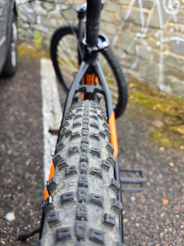 Vélo vtt cube AIM PRO, Fietsen en Brommers, Fietsen | Crossfietsen en BMX, Zo goed als nieuw, 24 inch of meer, Aluminium, Schijfrem