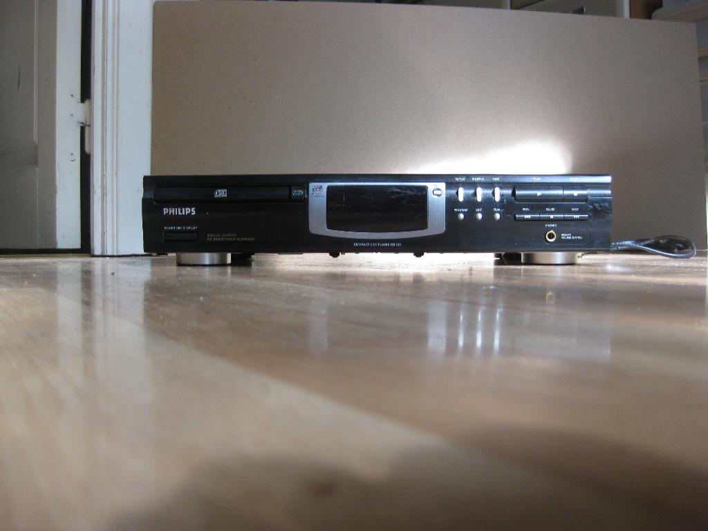 Lecteur cd Philips CD 723, TV, Hi-fi & Vidéo, Lecteurs CD, Utilisé, Philips, Enlèvement